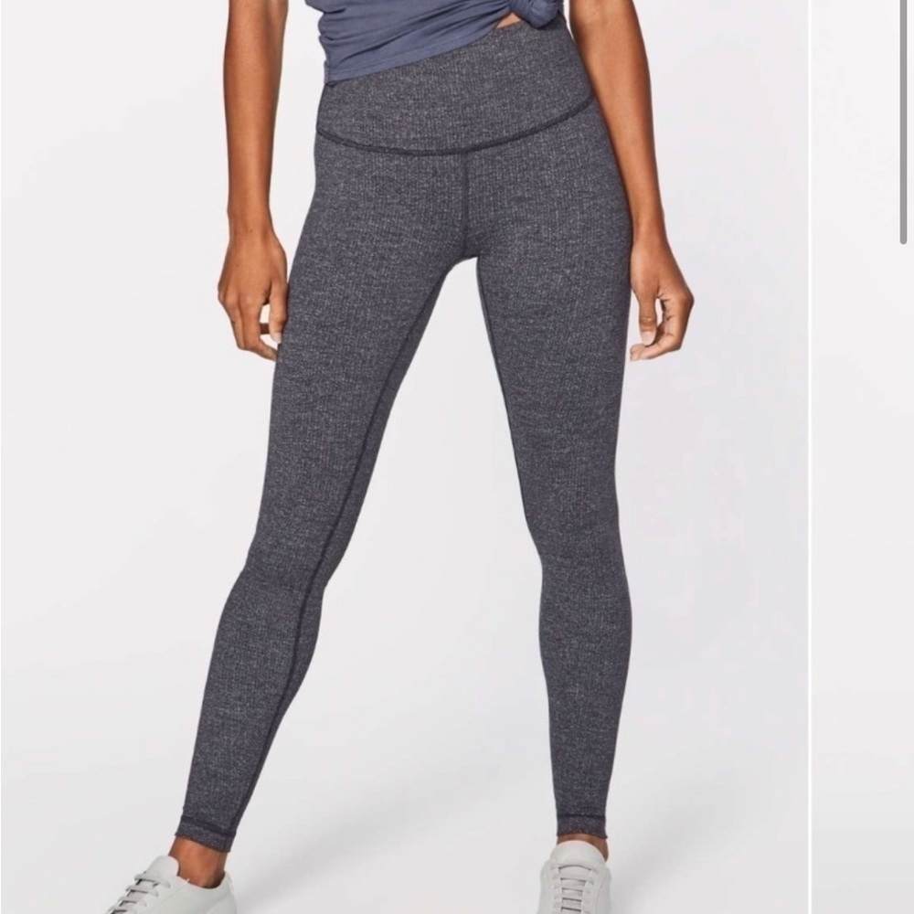 LULULEMON Wunder Under leggings Tight size 6 grey